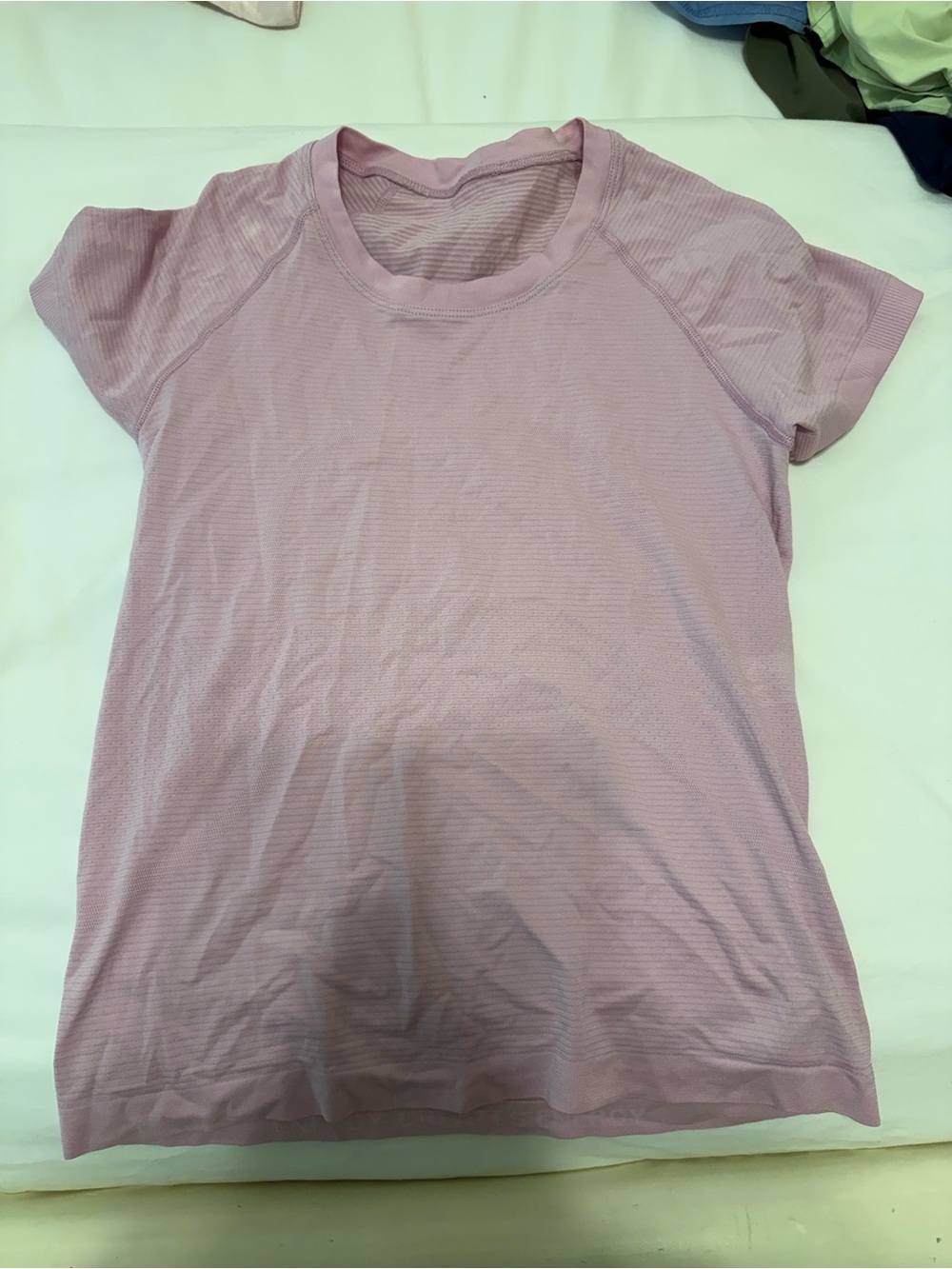 Lululemon Swifty Tech Cropped Shirt